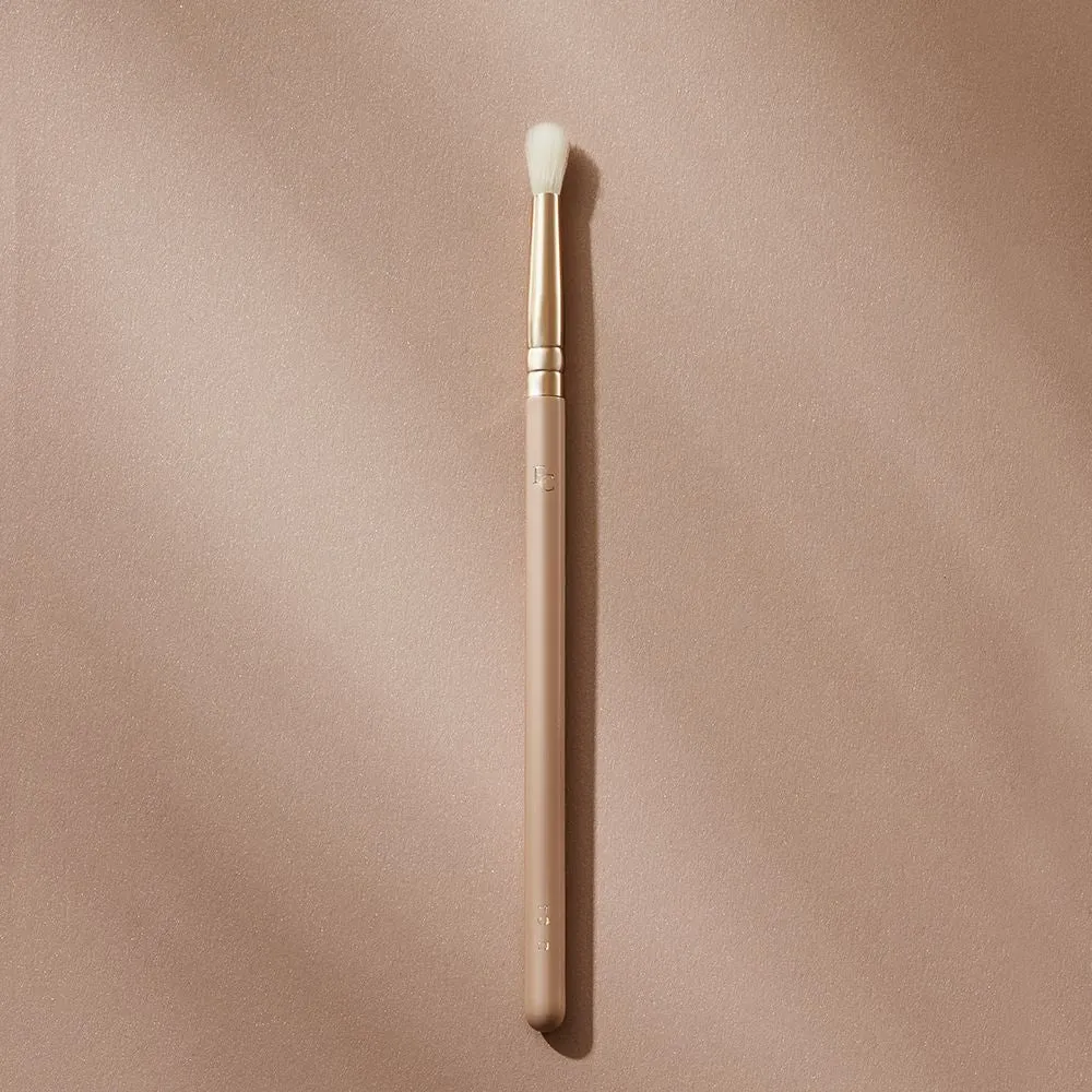 Eveline E04 petit pinceau estompeur paupières lavable