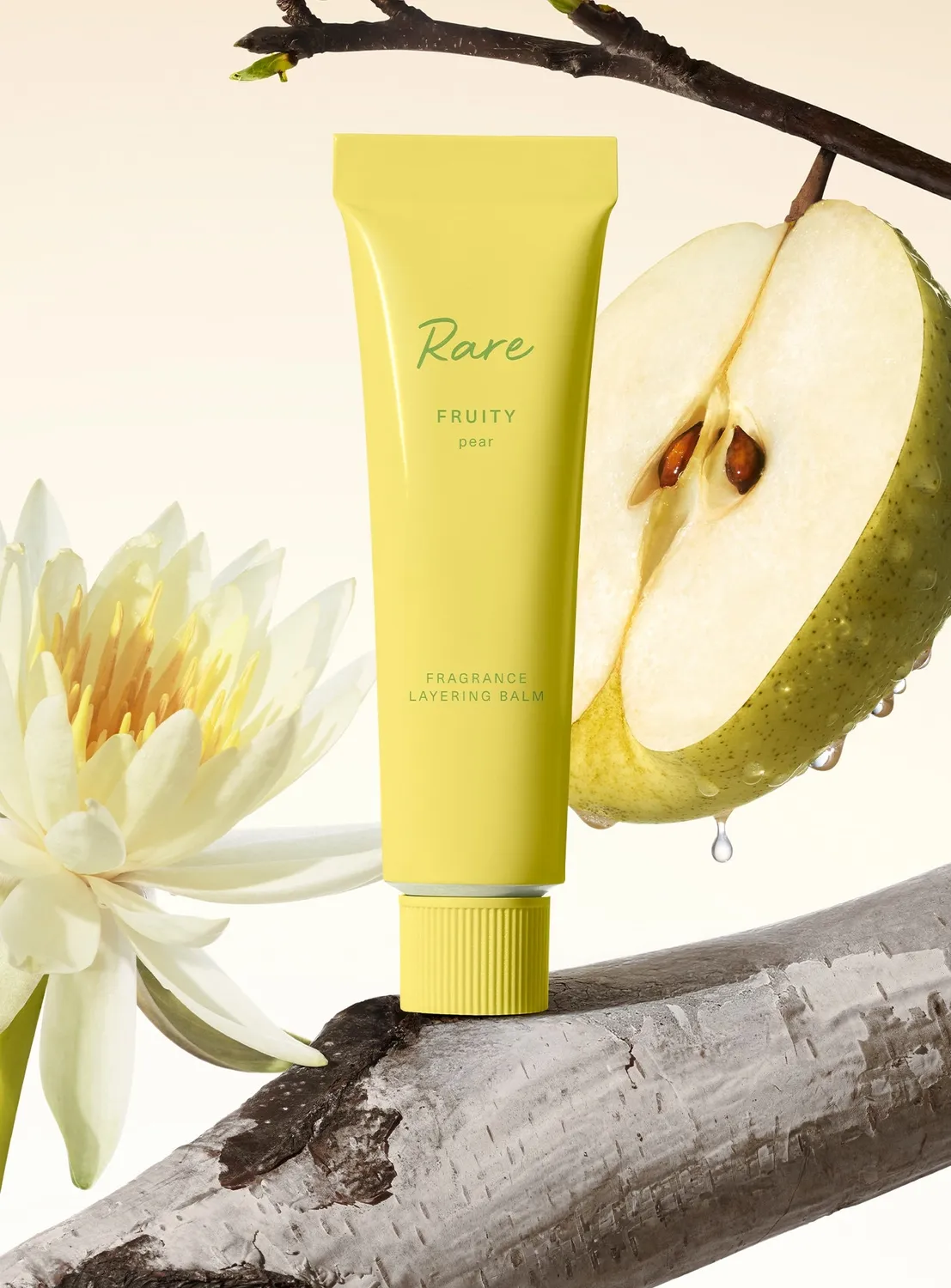Rare Beauty Fragrance Layering Balm baume parfum poire fruitée