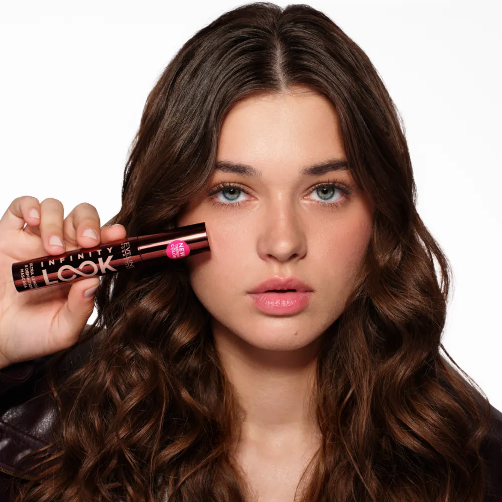 Eveline Infinity Look mascara marron allongeant 24h