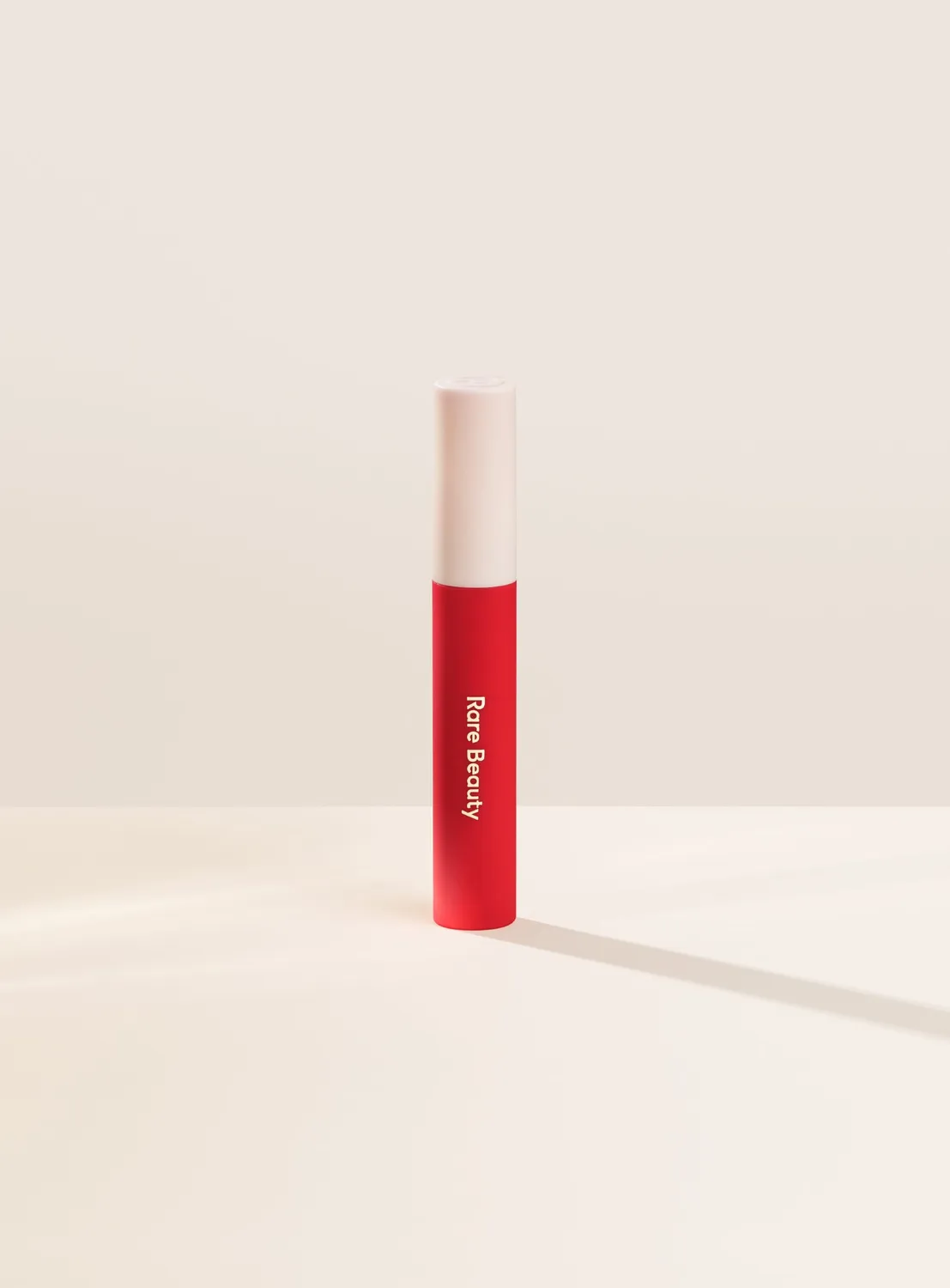 Rare Beauty Lip Soufflé crème à lèvres mate aérienne