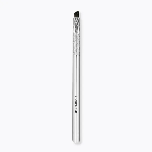 Mesauda E07 Sharp Liner pinceau eyeliner biseauté