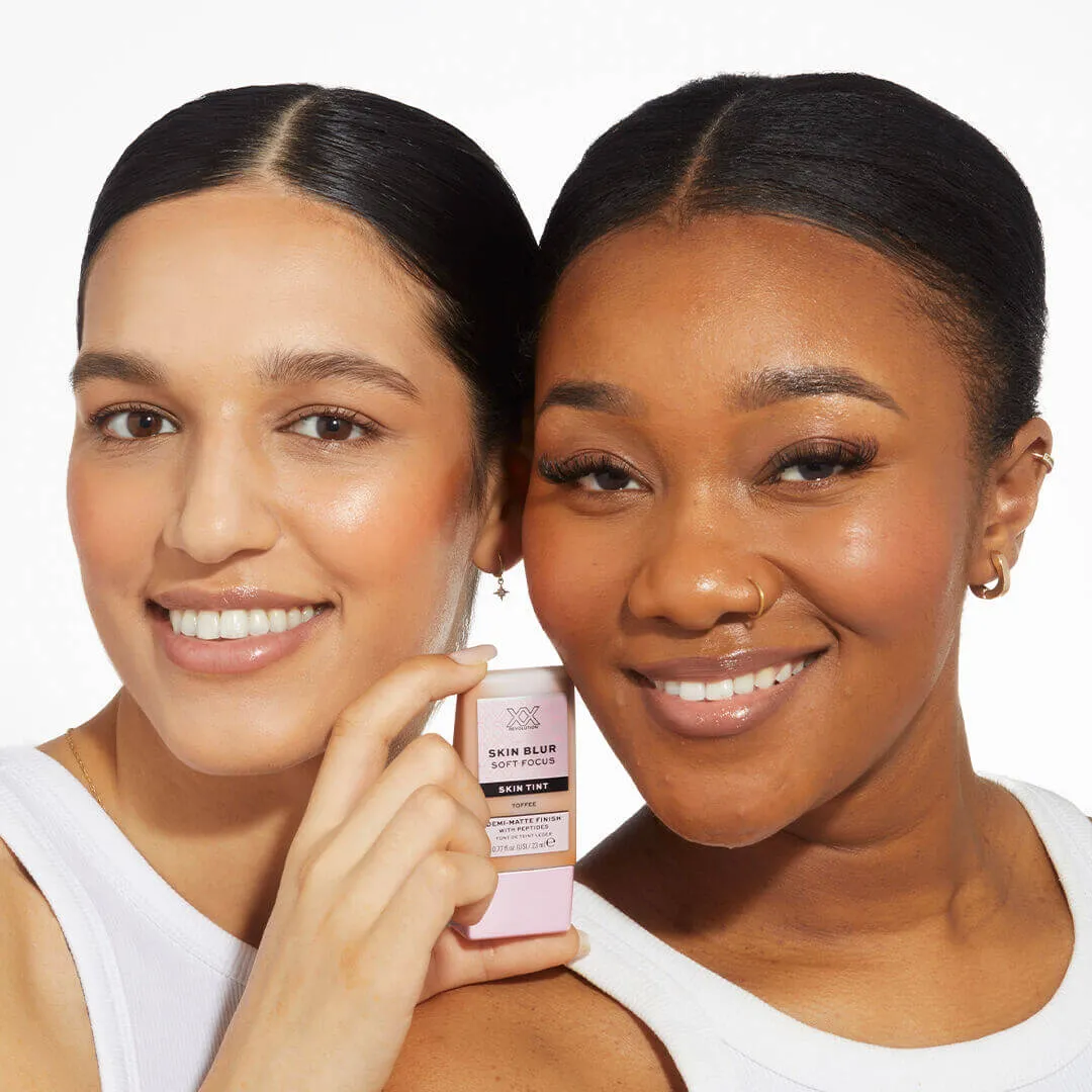 XX Revolution Skin Blur skin tint Beige fini naturel