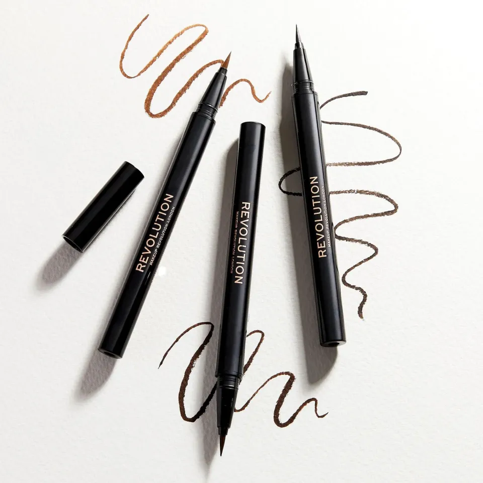 Revolution Hair Stroke Brow Pen feutre sourcils Marron Clair