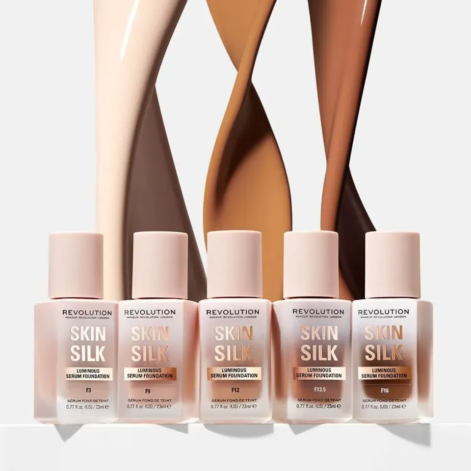 Revolution Skin Silk fond de teint sérum couvrance légère fini naturel
