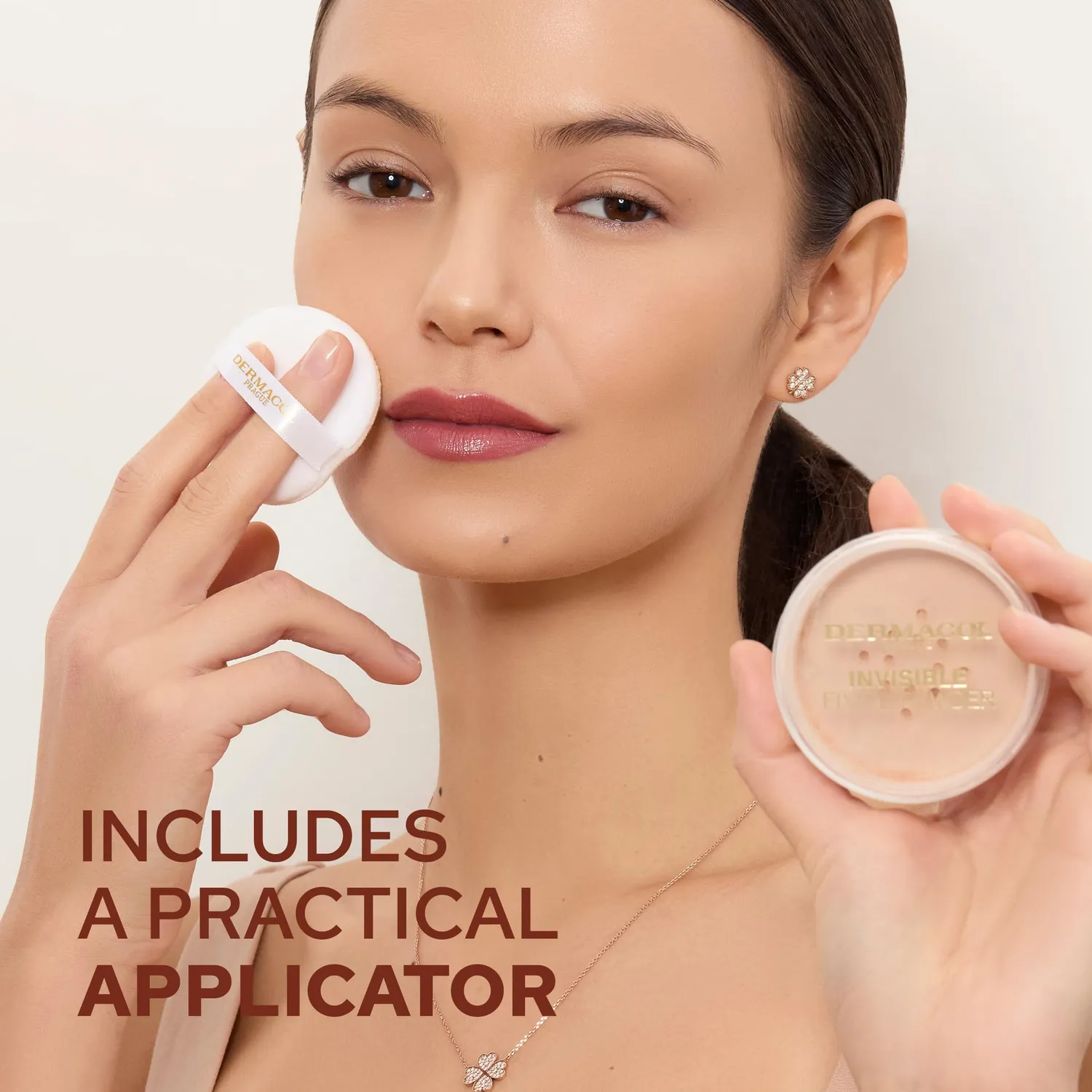 Dermacol Invisible Fixing poudre libre matifiante Natural