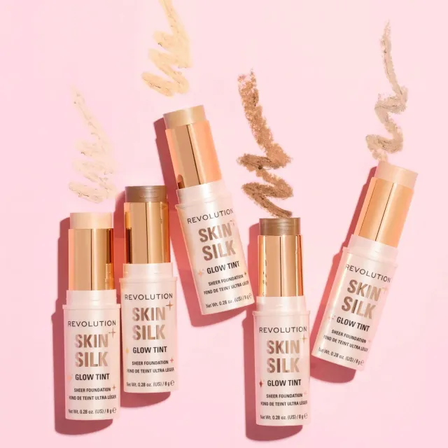 Revolution Skin Silk Glow Tint fond de teint stick Fair lumineux