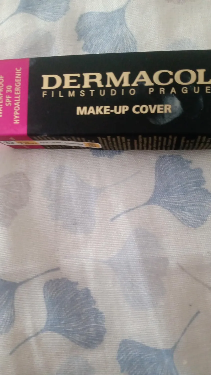 Dermacol Make-Up Cover fond de teint mat 208 couvrance totale