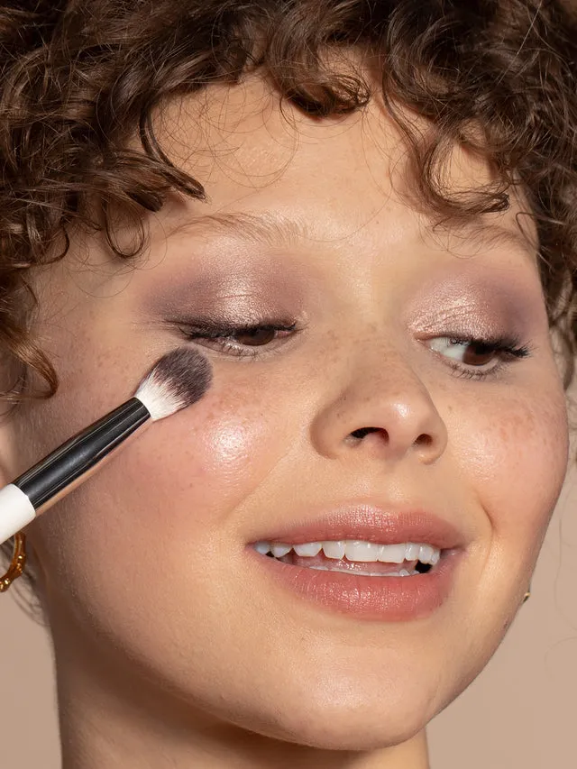Ilia Blending Brush pinceau estompeur yeux vegan