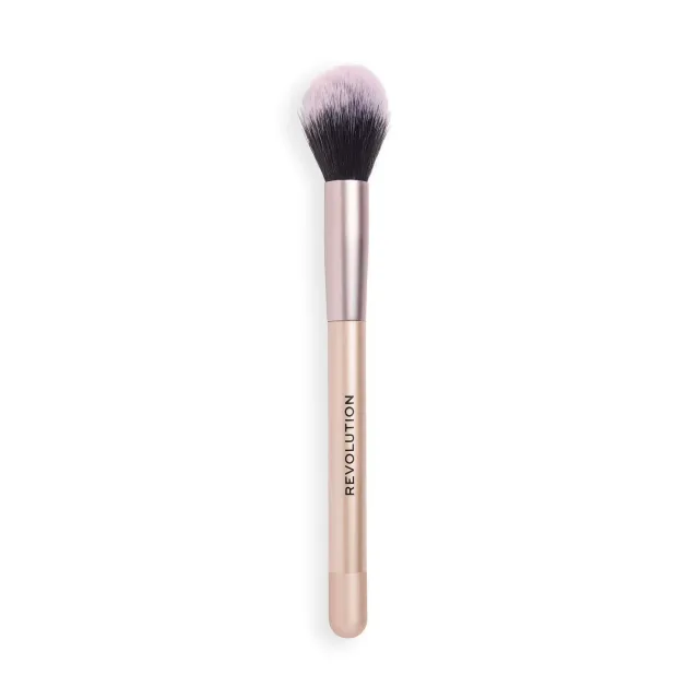 Revolution Blur Babe R6 pinceau poudre finition floutée