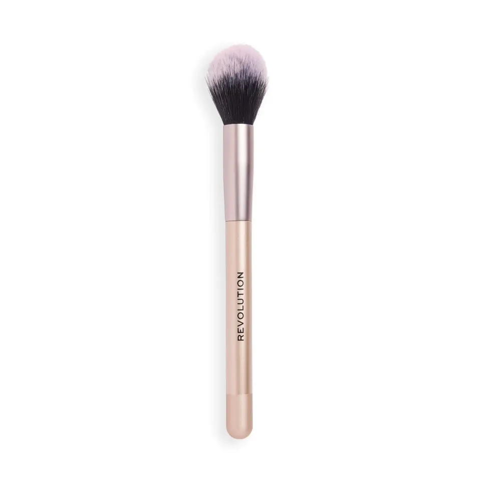 Revolution Blur Babe R6 pinceau poudre finition floutée