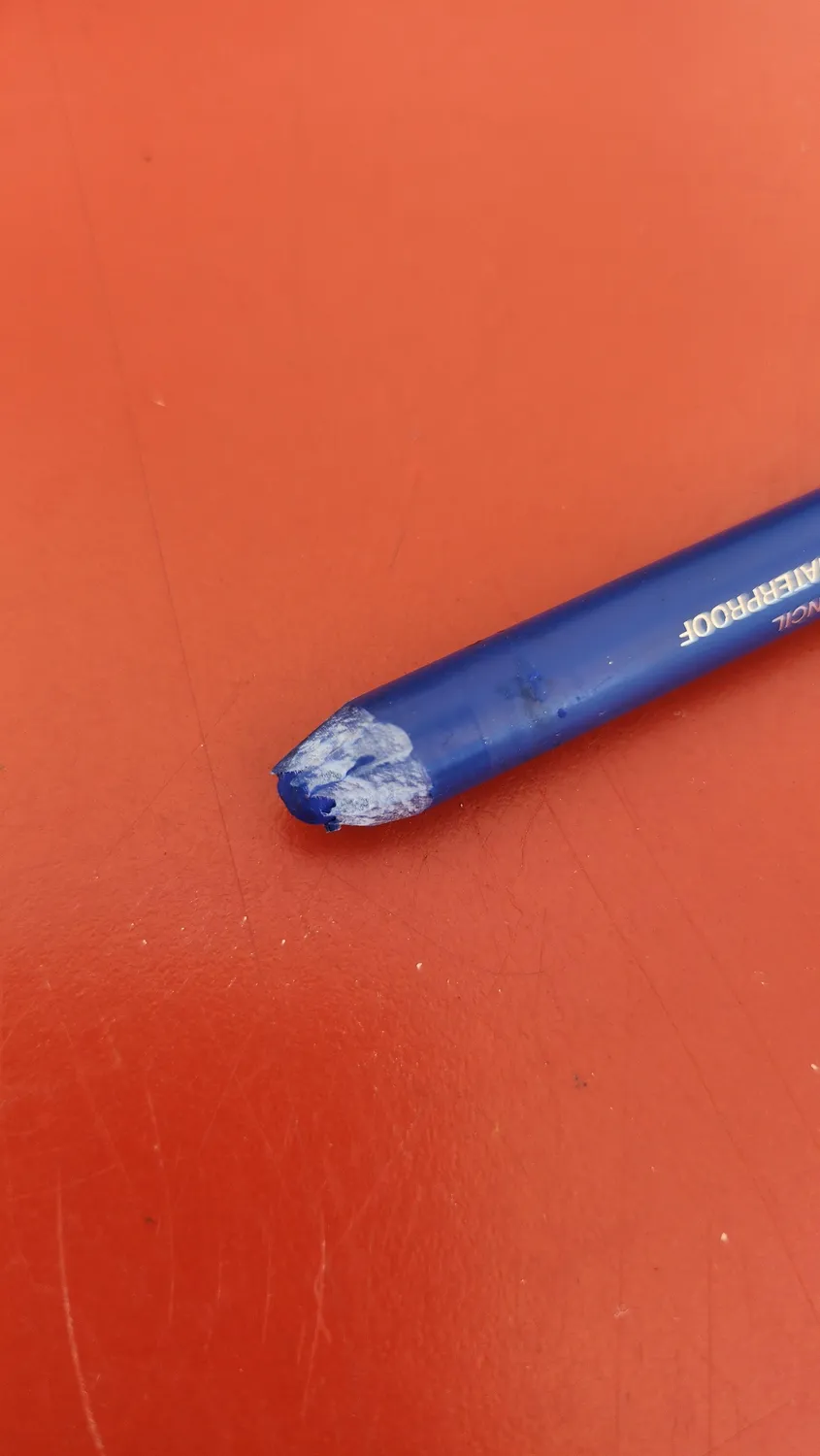 By Terry Blackstar crayon eyeliner waterproof