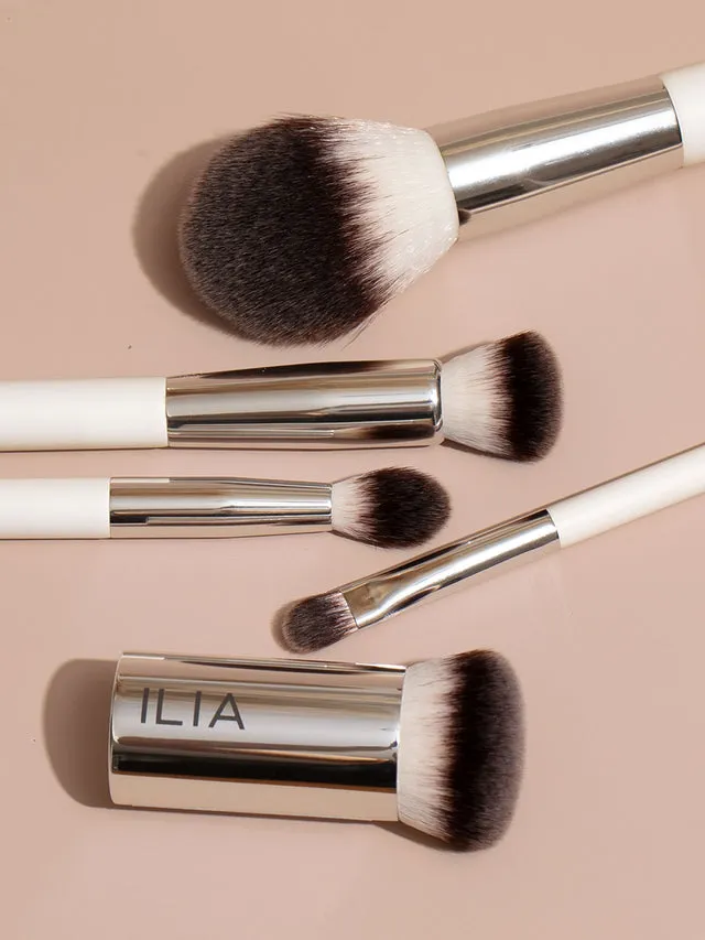 Ilia Blending Brush pinceau estompeur yeux vegan