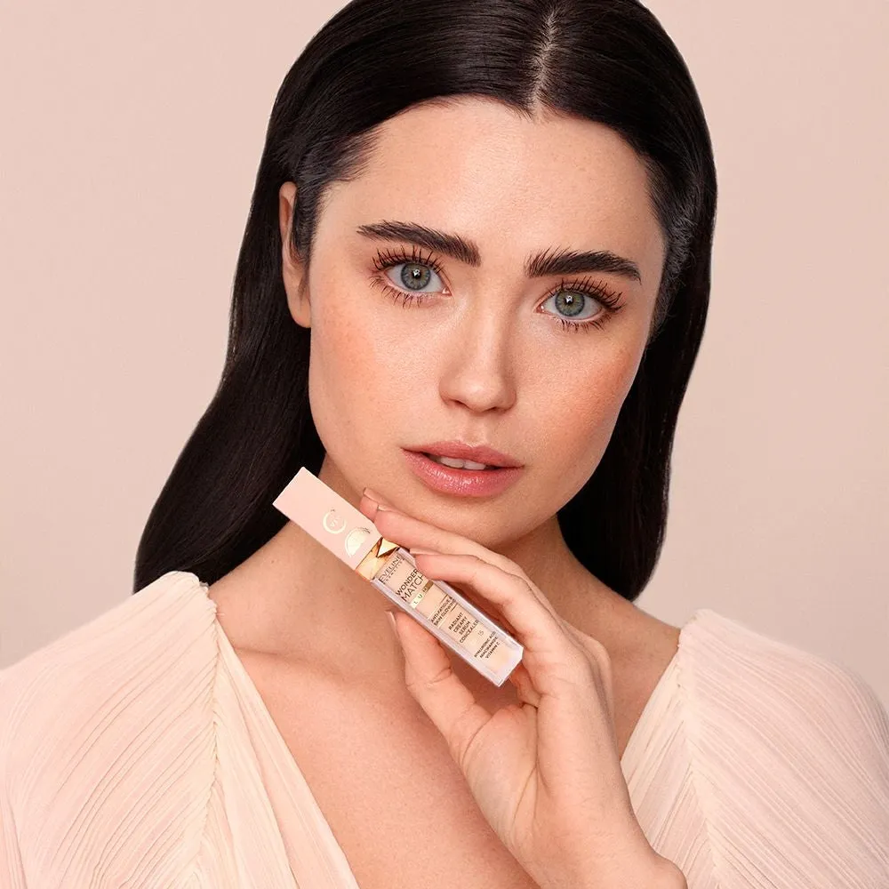 Eveline Cosmetics Wonder Match anticerne crème SPF25 éclat