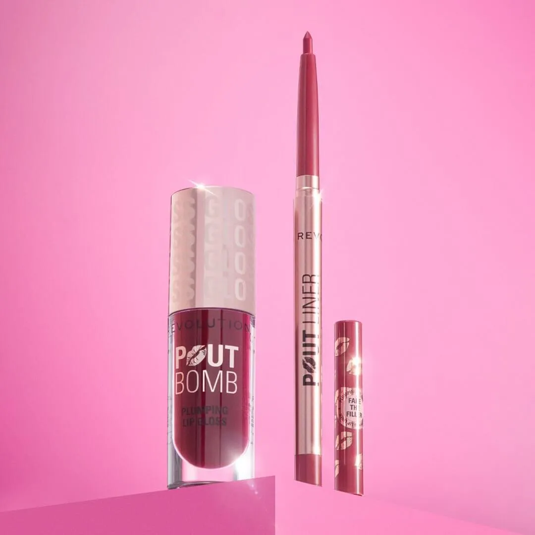 Revolution Pout Bomb gloss lèvres repulpant vitamine E