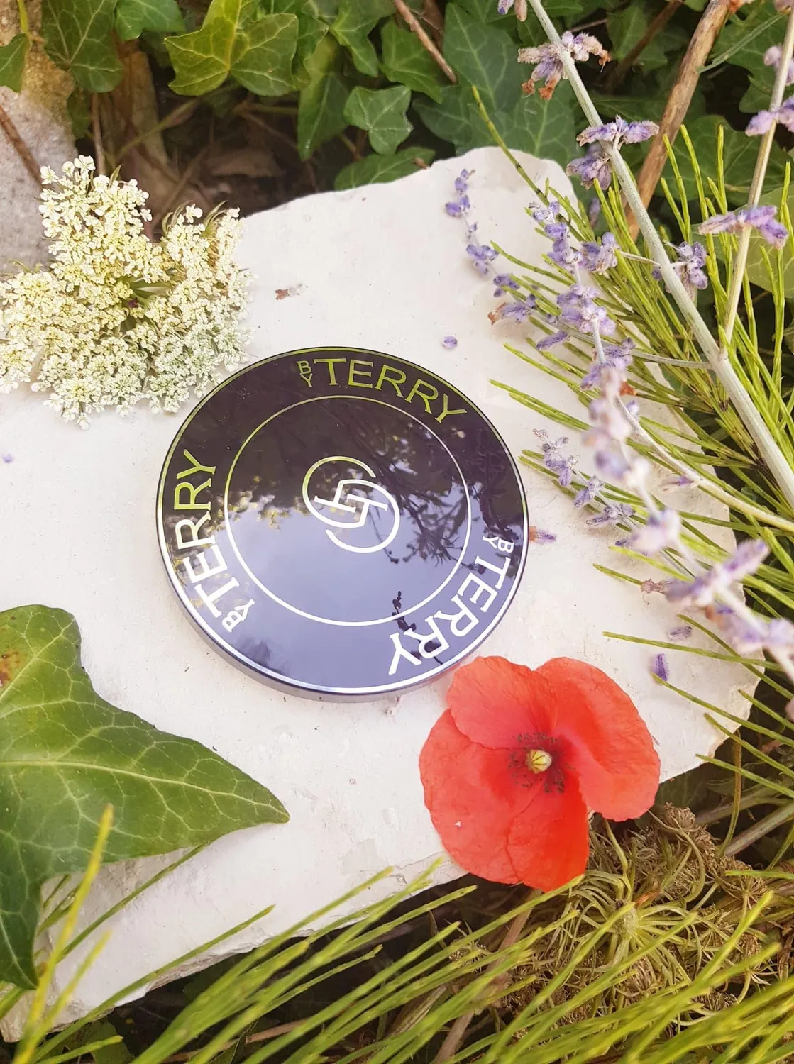 By Terry Hyaluronic Pressed Hydra-Powder poudre translucide matifiante