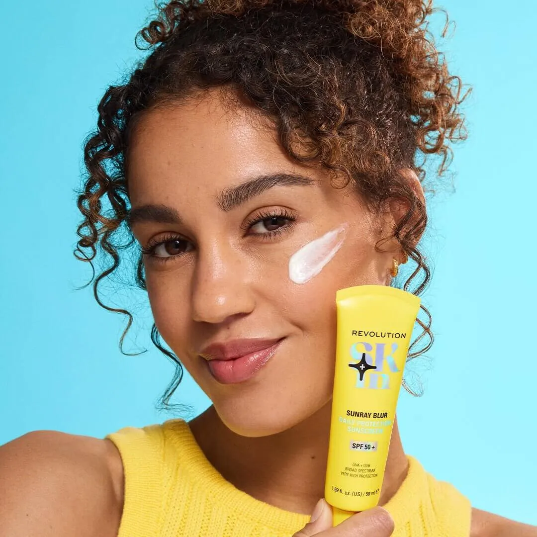 Revolution Sunray Blur crème solaire visage SPF50+ niacinamide