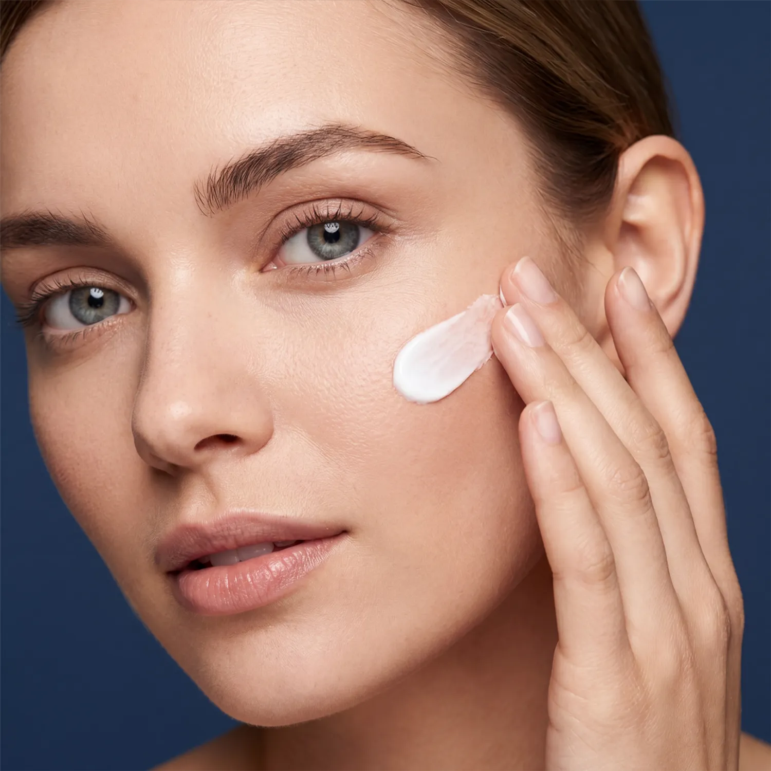 Eveline Cosmetics Christian Laurent crème nuit régénérante raffermissante