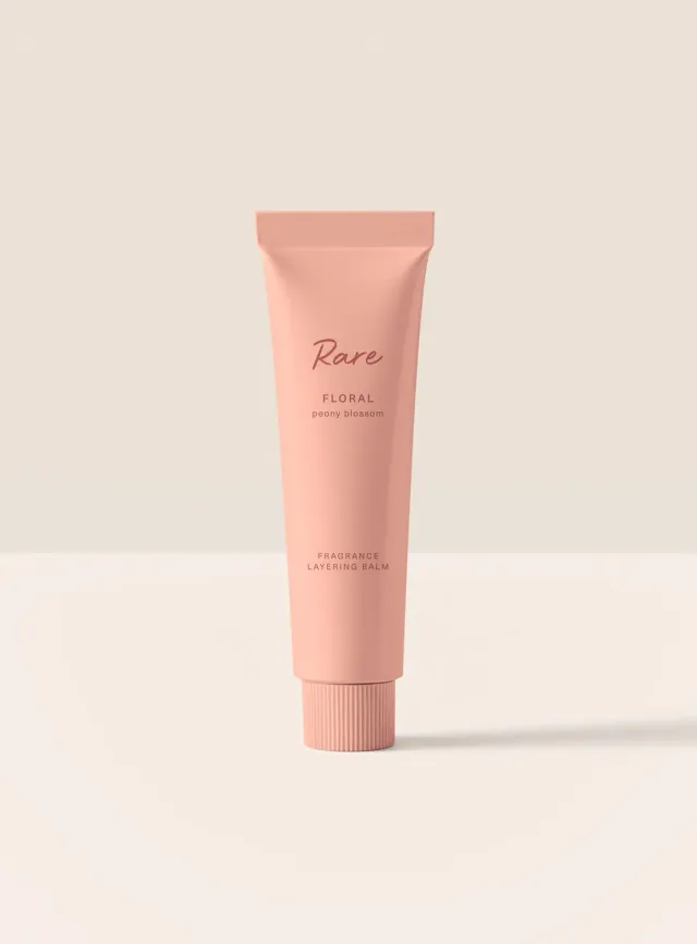 Rare Beauty baume parfumé Floral Peony Blossom
