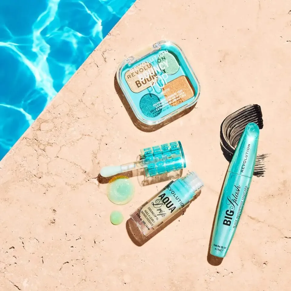 Revolution Poolside Big Splash Lash mascara waterproof noir volume