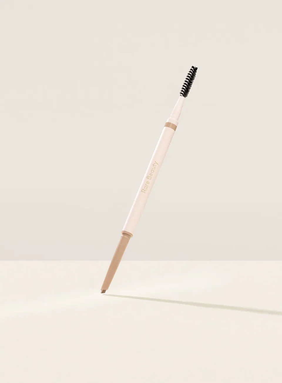 Rare Beauty Brow Harmony crayon sourcils précision