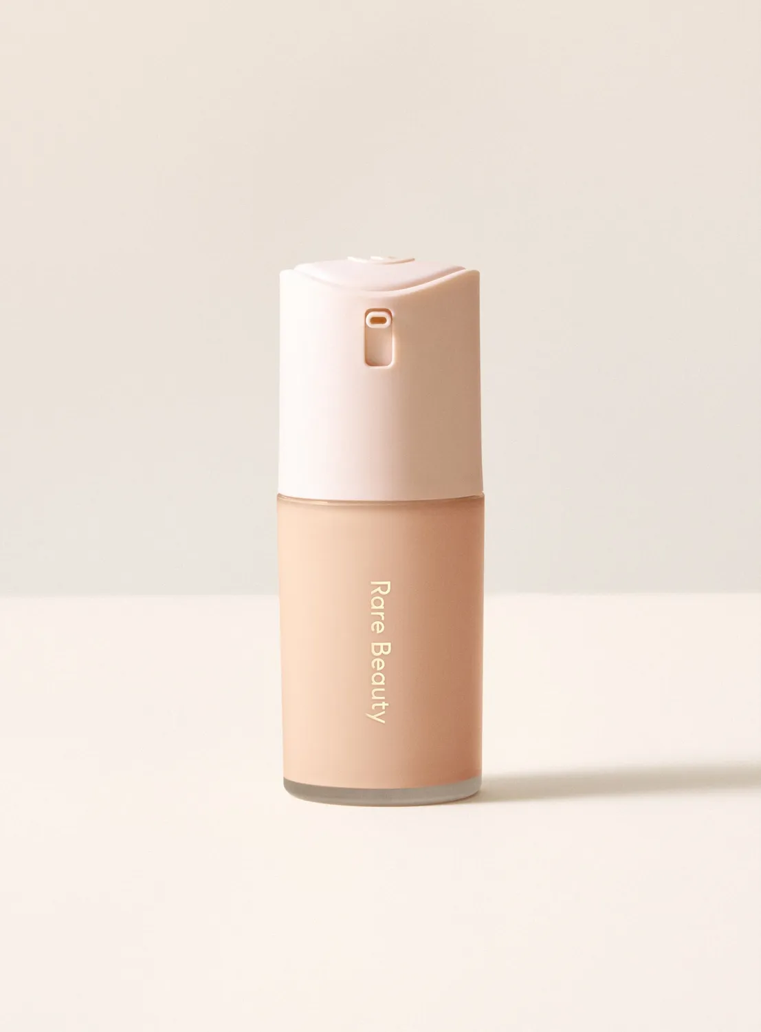 Rare Beauty True to Myself Natural Matte fond de teint couvrance moyenne