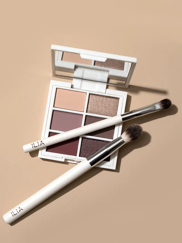 Ilia Shadow Brush pinceau fard paupières vegan