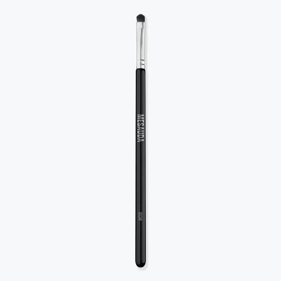 Mesauda E06 Small Eye Shader pinceau fard précision smoky