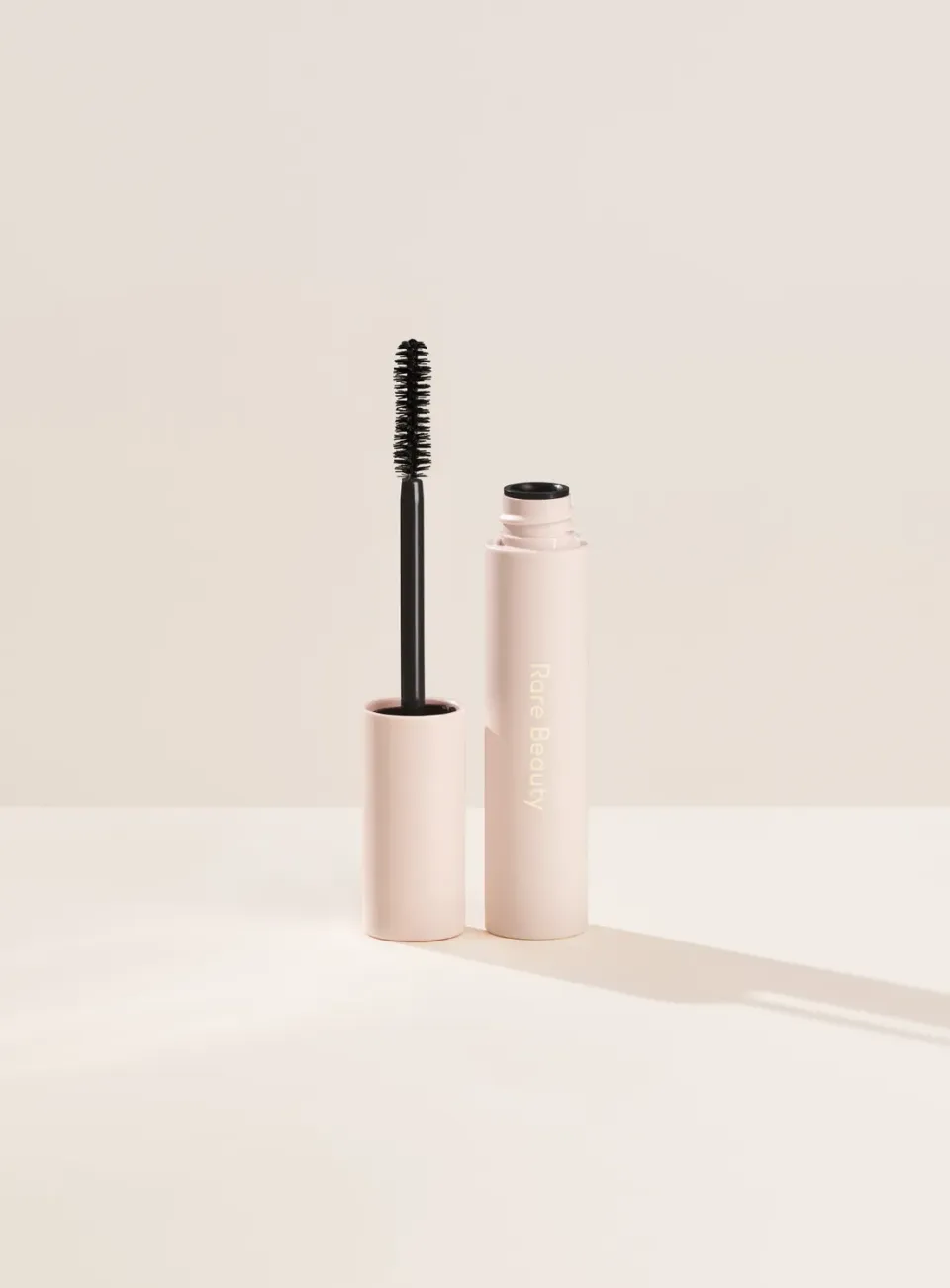 Rare Beauty Perfect Strokes Universal Volumizing mascara volume
