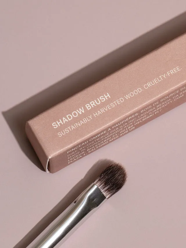 Ilia Shadow Brush pinceau fard paupières vegan