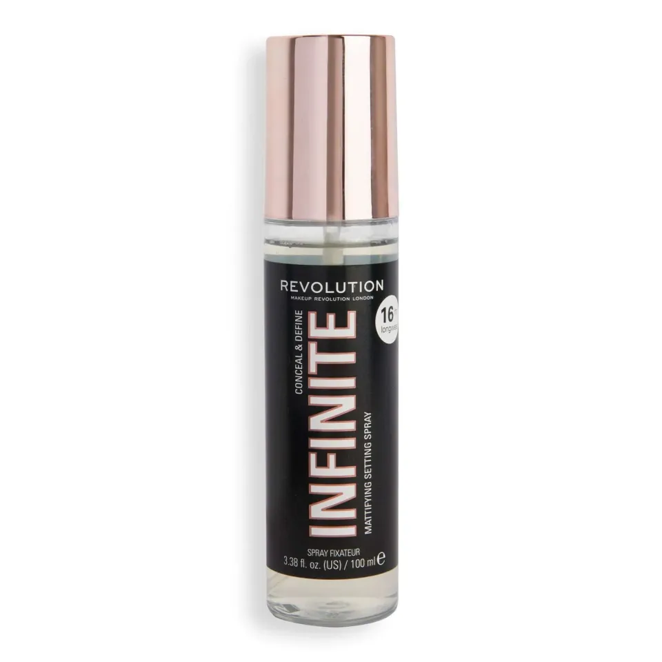 Revolution Conceal & Define Infinite spray fixateur mat