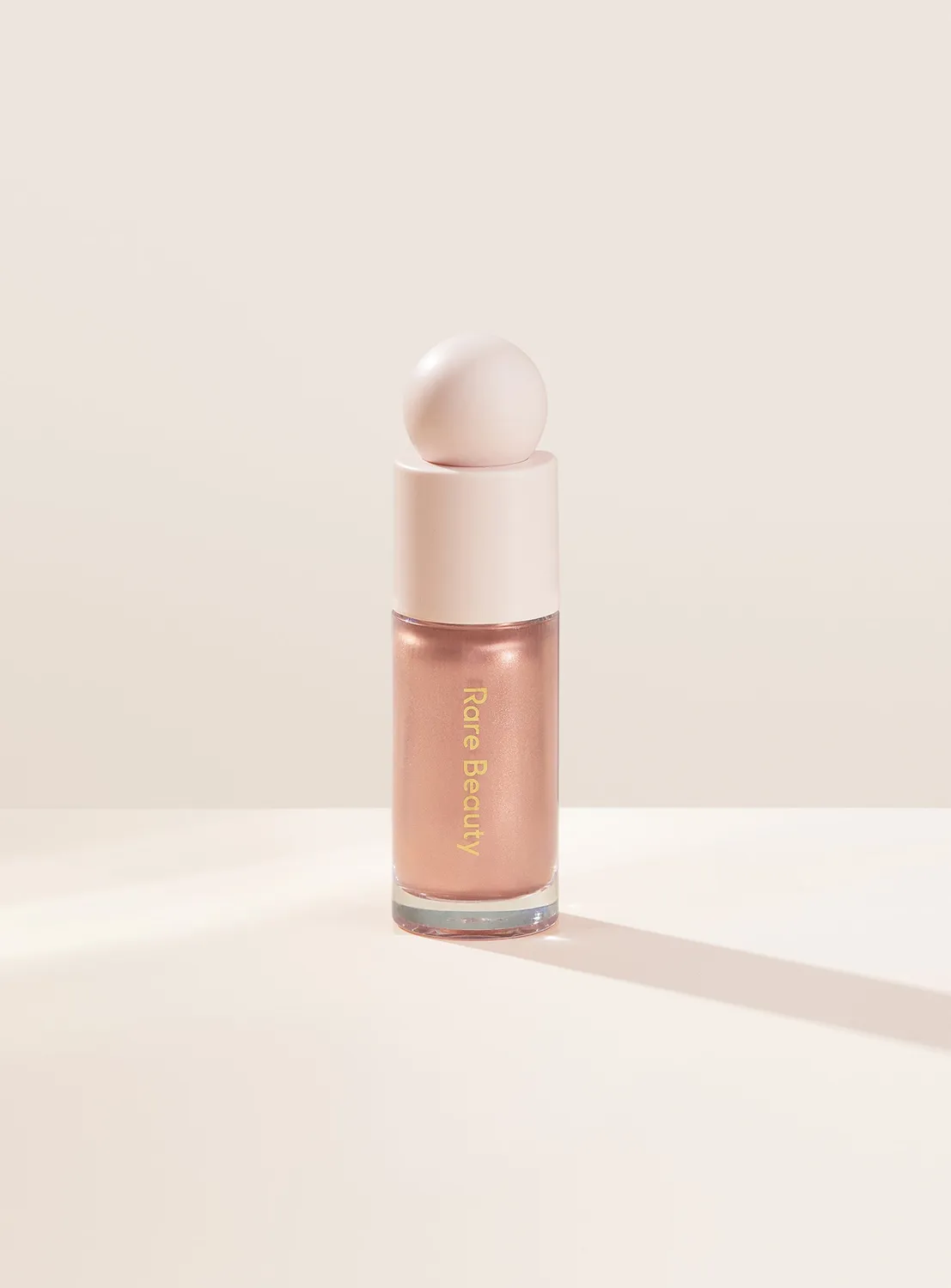 Rare Beauty Positive Light enlumineur liquide éclat