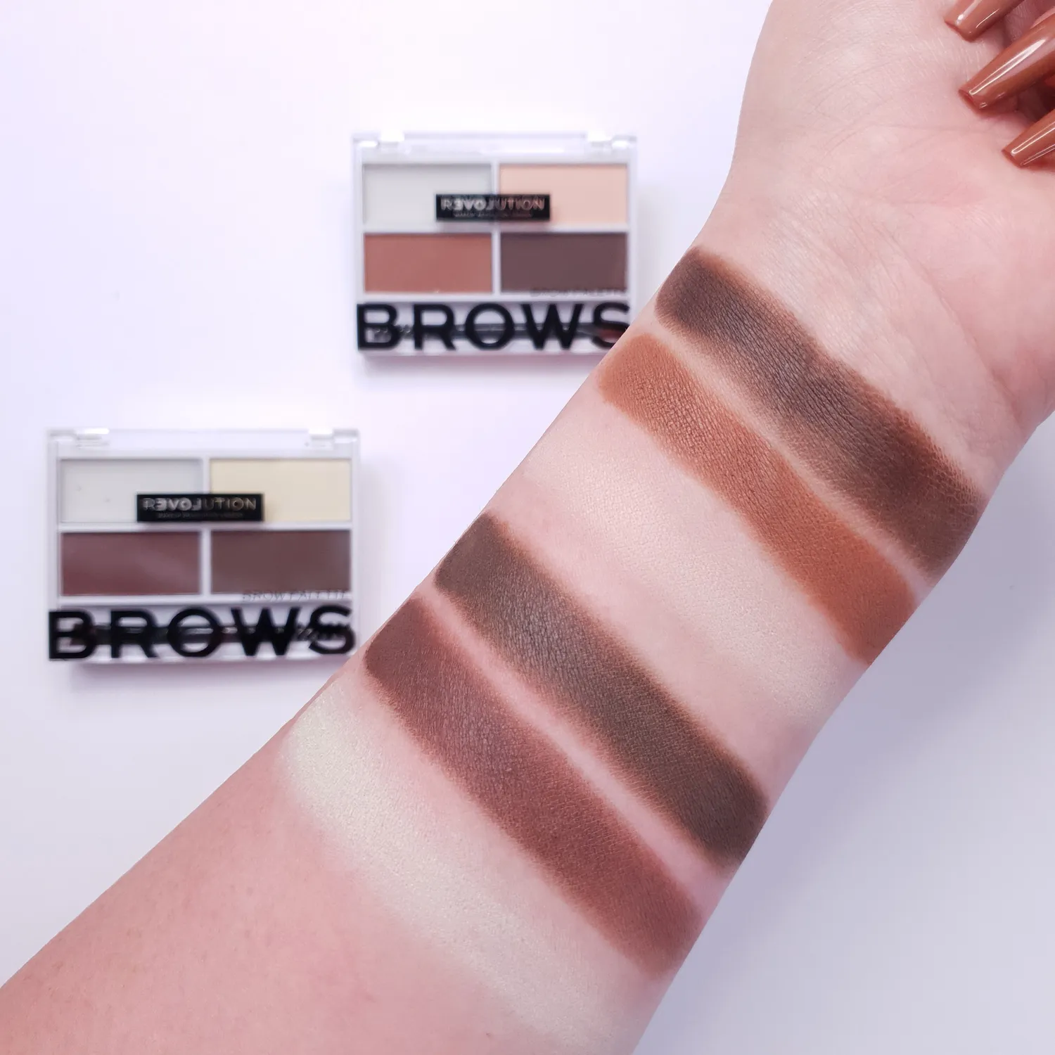 Relove Colour Cult palette sourcils Medium