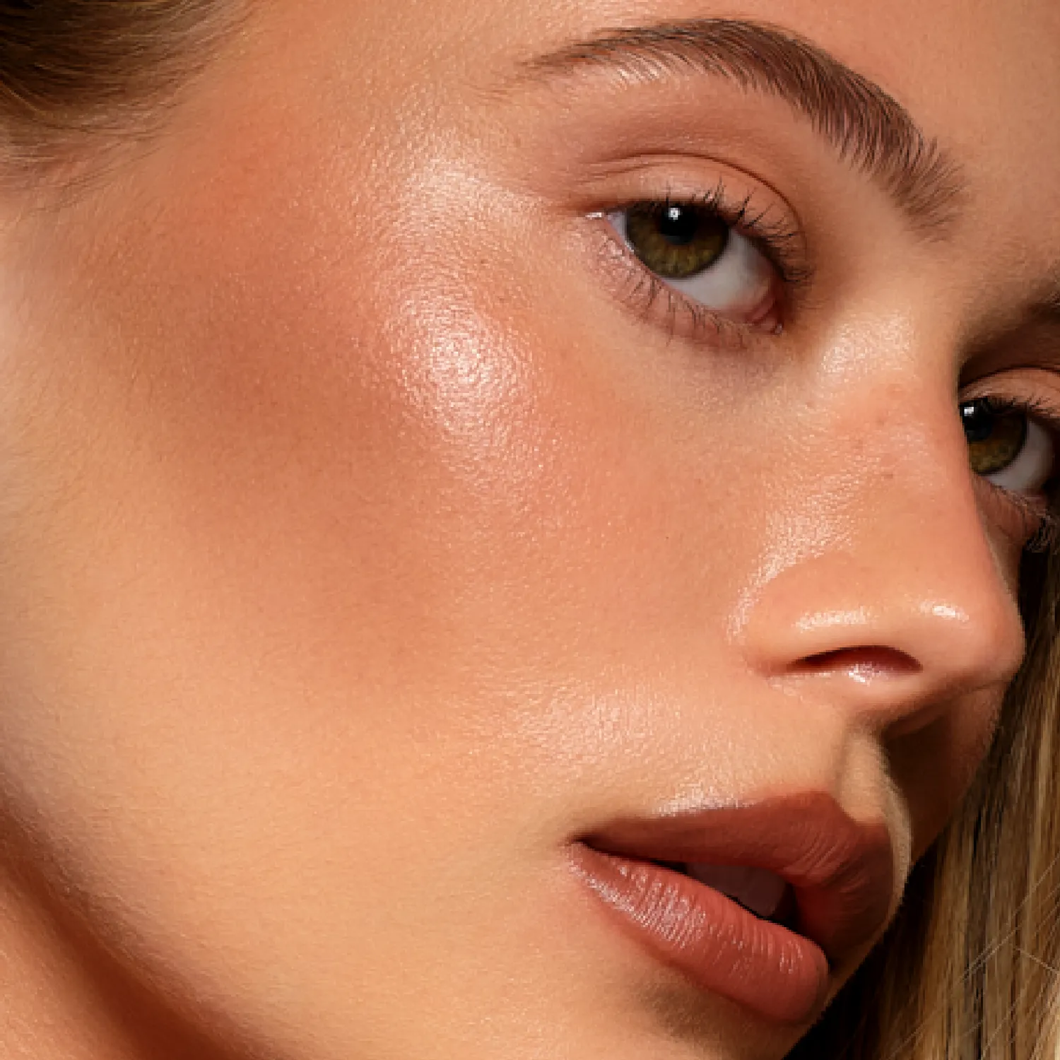 Eveline Cosmetics Celebrity duo bronzer highlighter 2-en-1