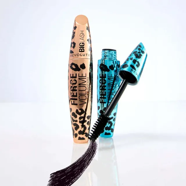 Revolution Big Lash Fierce Mascara volume noir brosse XXL fibre