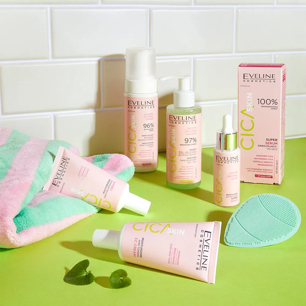 Eveline Cica Skin mousse nettoyante hydratante visage