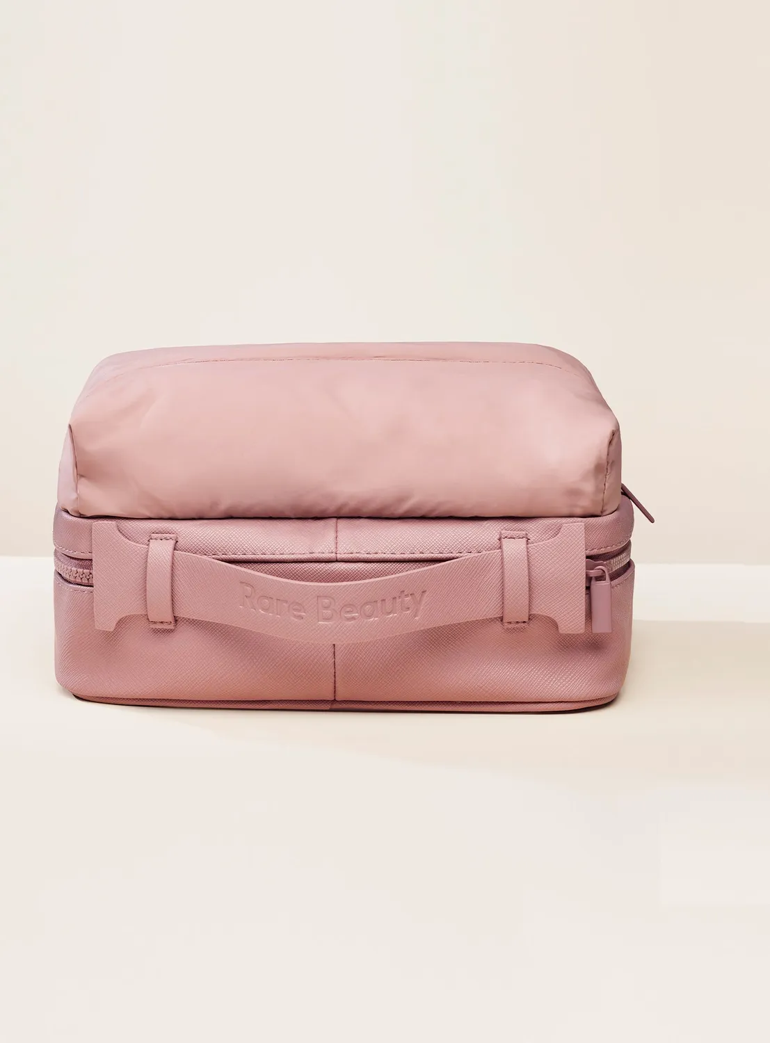 Rare Beauty Puffy Toiletry Bag trousse maquillage Mauve matelassée