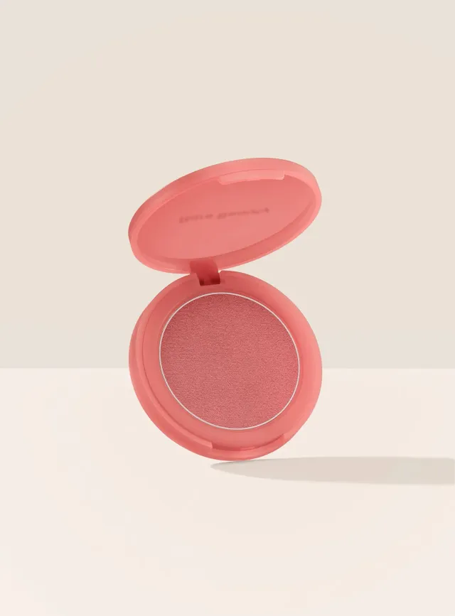 Rare Beauty Soft Pinch blush mat effet flouté coussin
