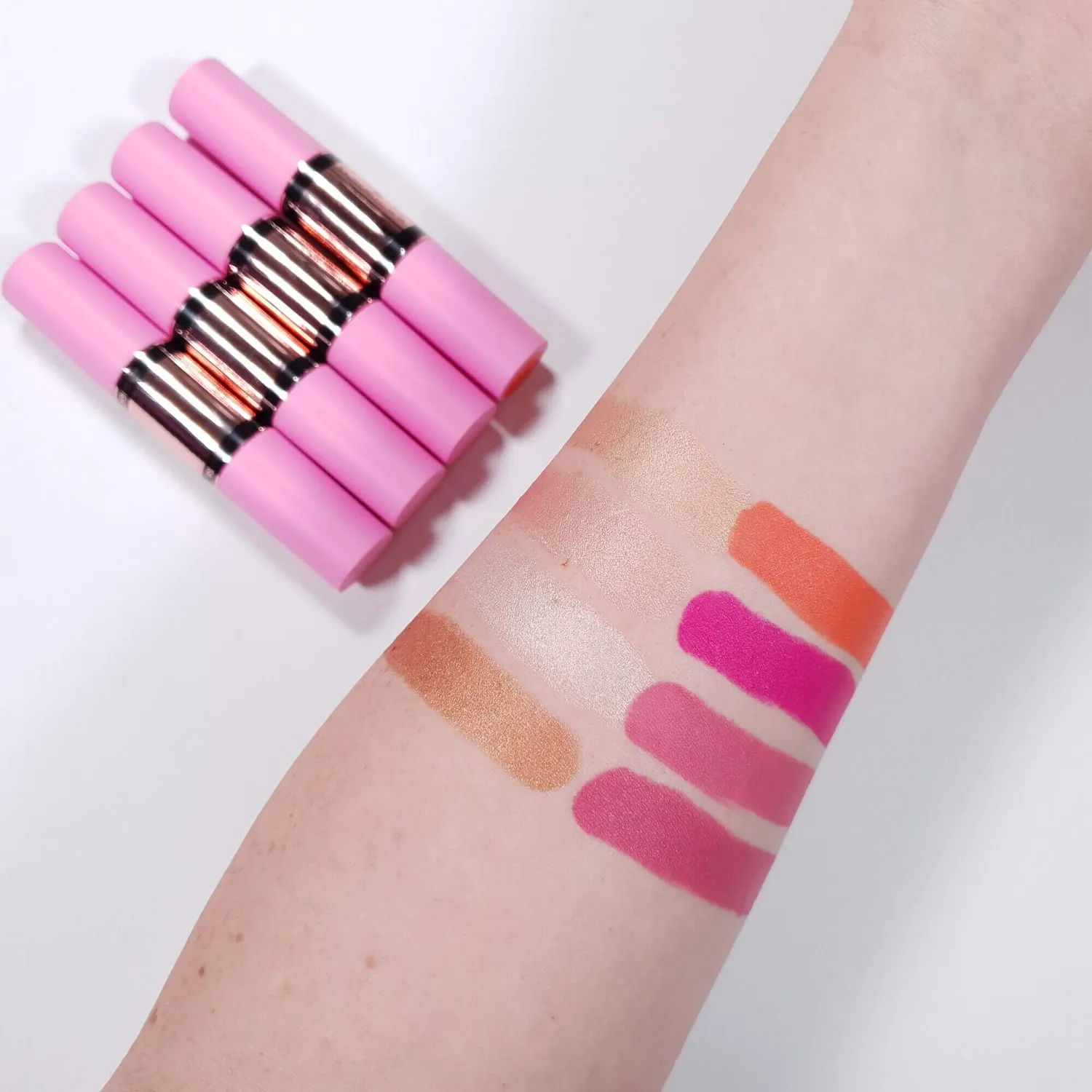 Revolution Blush Highlight Stick blush enlumineur 2-en-1