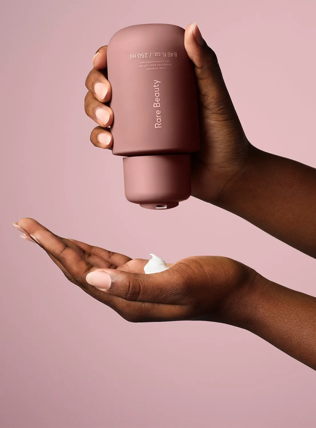 Rare Beauty Find Comfort lait corps hydratant 24h non gras