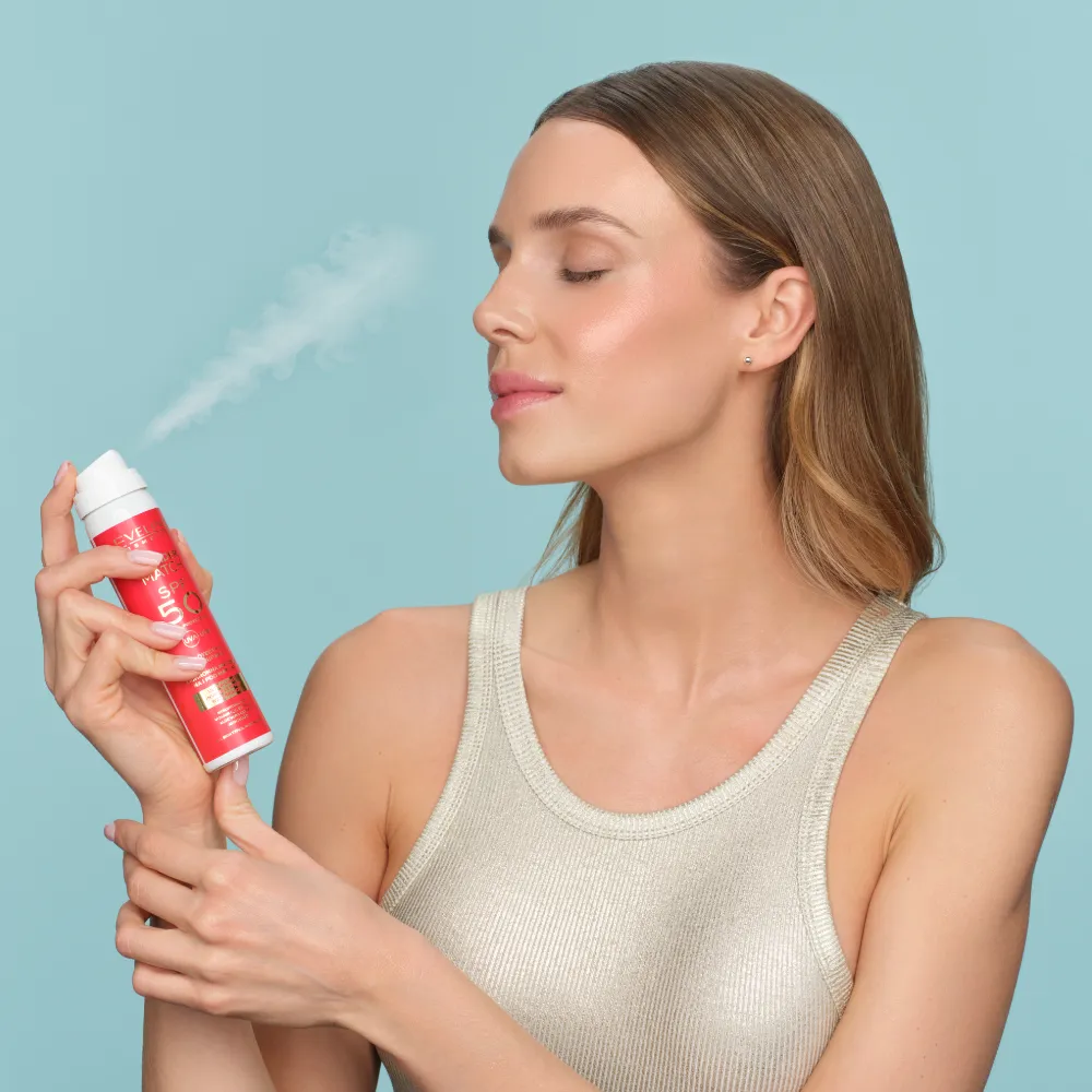 Eveline Wonder Match brume visage SPF50 ultra-légère