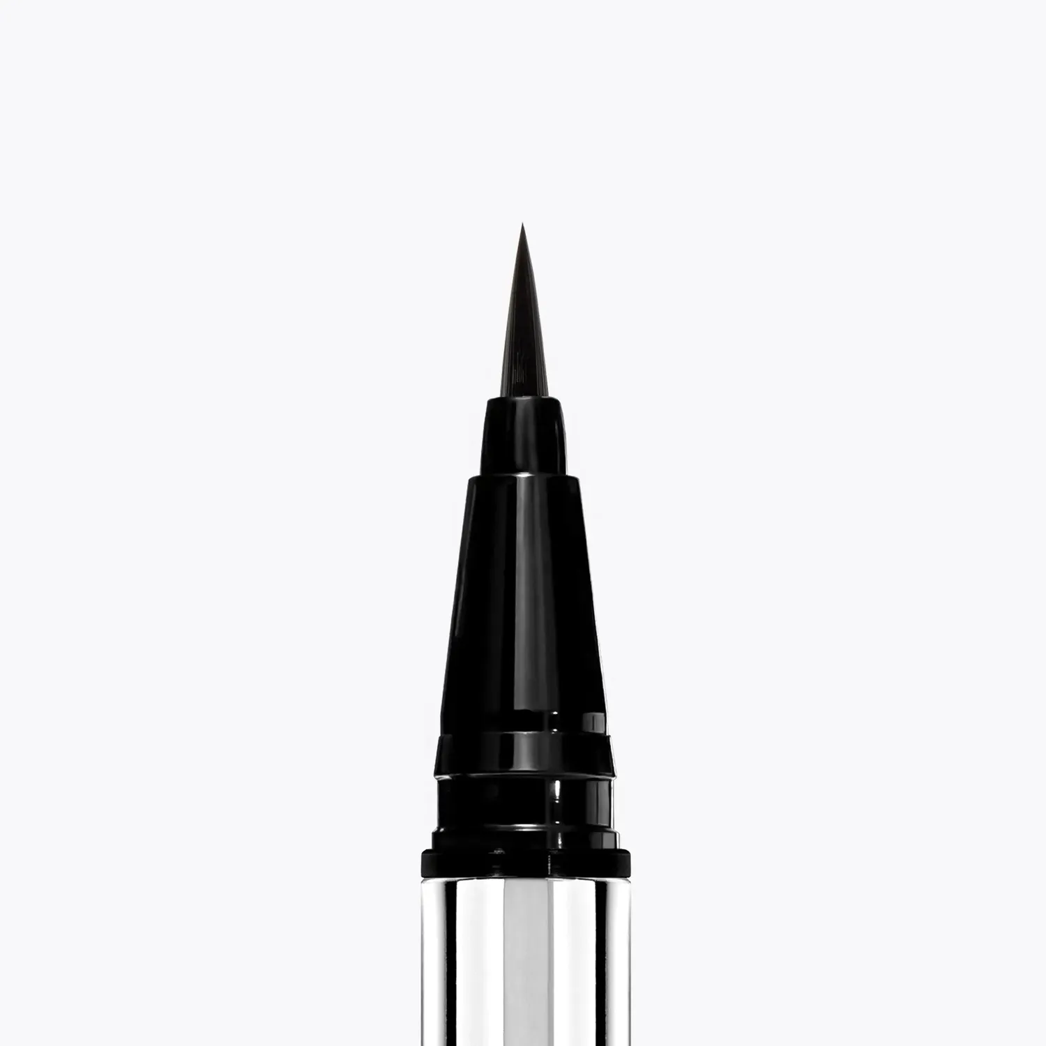 Mesauda Eyes on Fleek eyeliner feutre noir waterproof 0,55 ml
