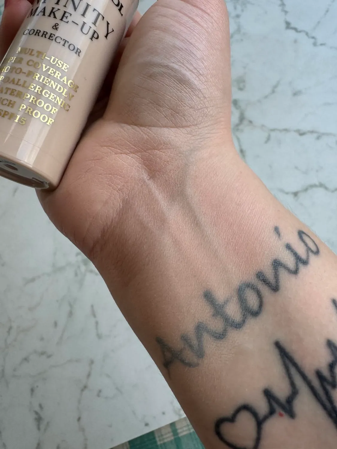Dermacol Infinity fond de teint 2-en-1 n°01 couvrance totale