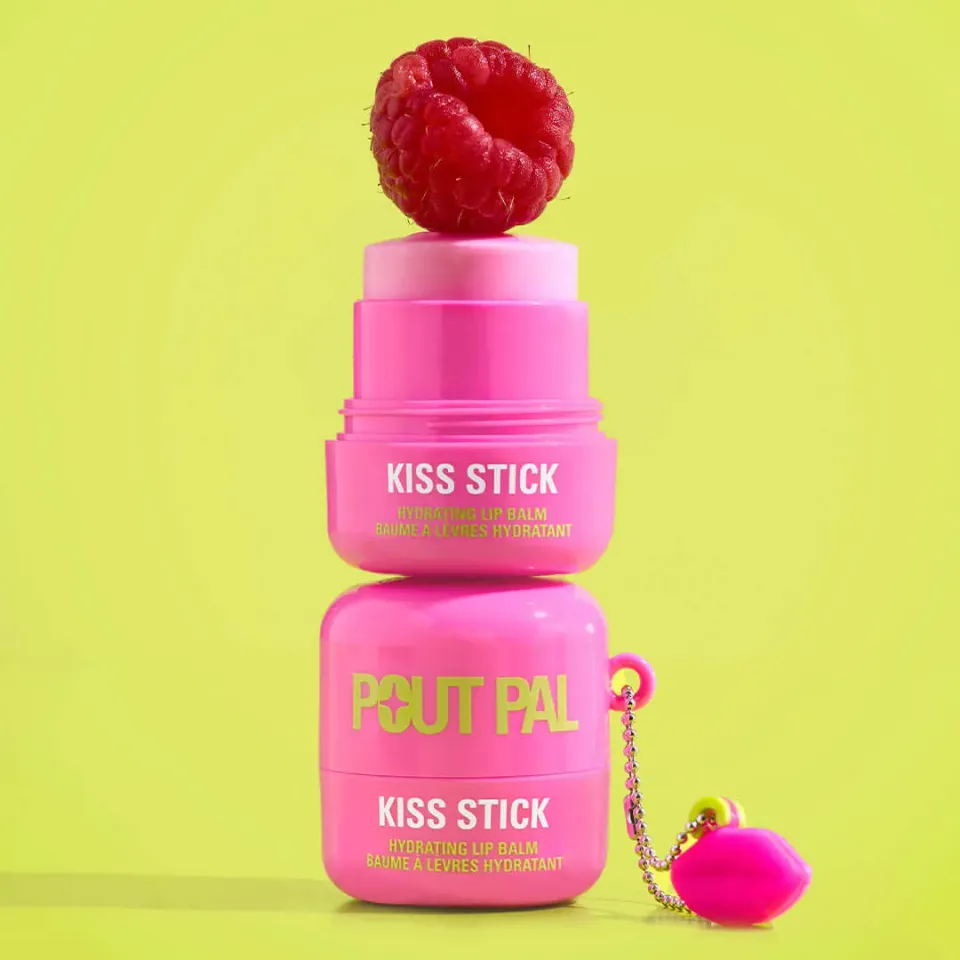Revolution Skin Pout Pal Kiss Stick baume à lèvres hydratant