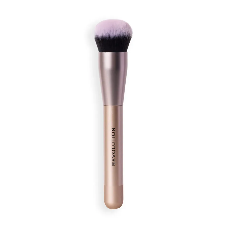 Revolution Buffing Season pinceau fond de teint R7
