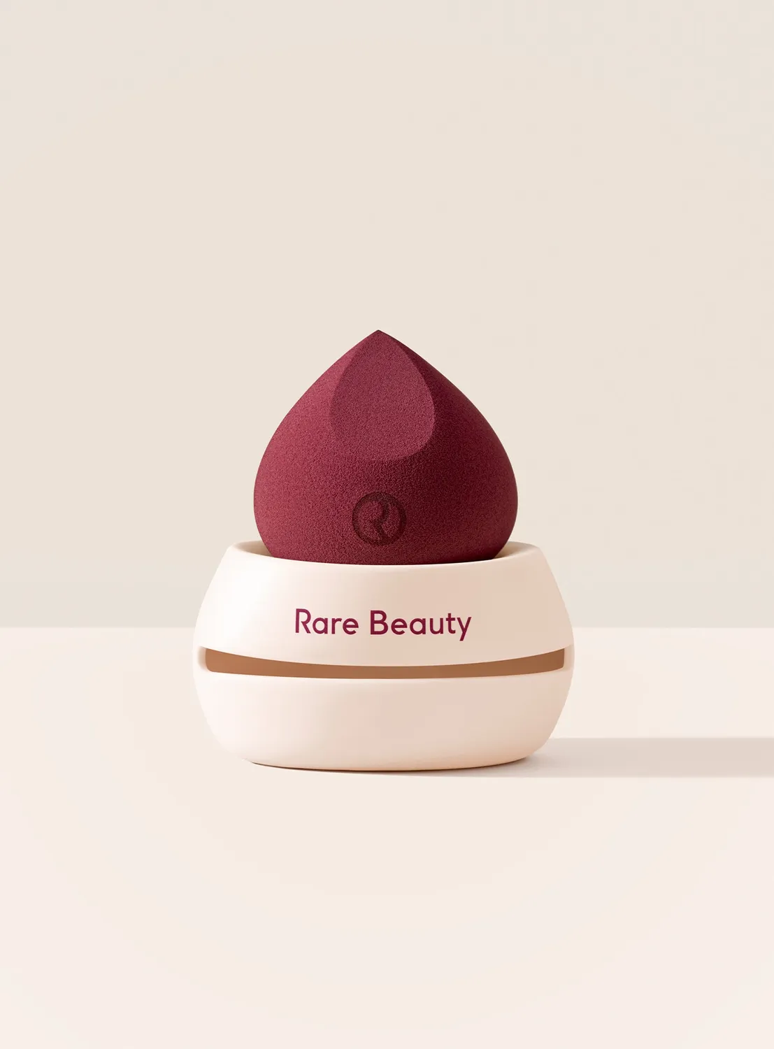 Rare Beauty Soft Touch étui silicone éponge