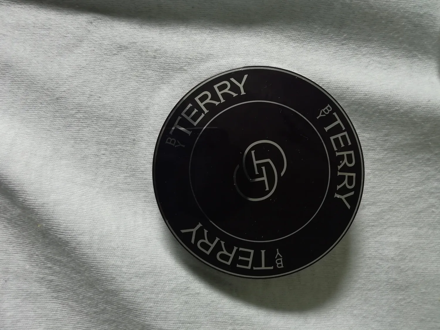 By Terry Hyaluronic Pressed Hydra-Powder poudre translucide matifiante