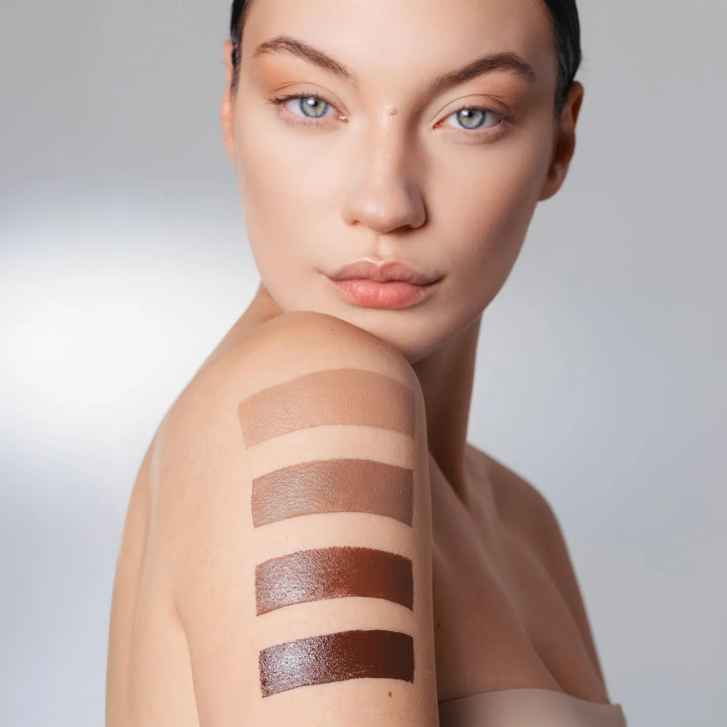 Mesauda The Mood Contrast stick contour visage sculptant