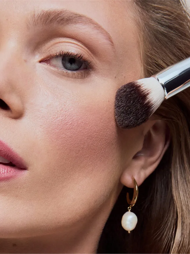 Ilia Precision Powder Brush pinceau poudre vegan