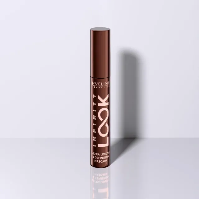 Eveline Infinity Look mascara ultra-allongeant noir 24h