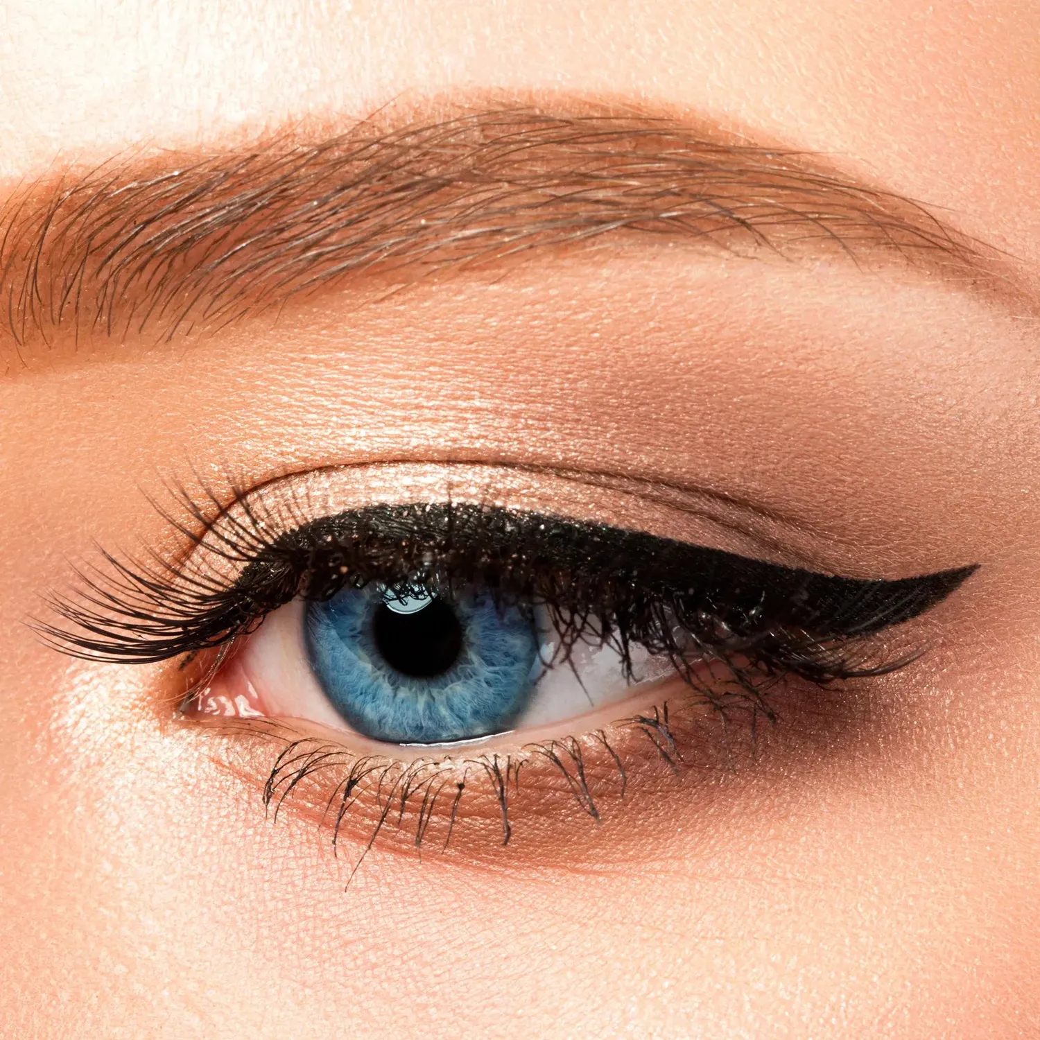 Mesauda Eyes on Fleek eyeliner feutre noir waterproof 0,55 ml